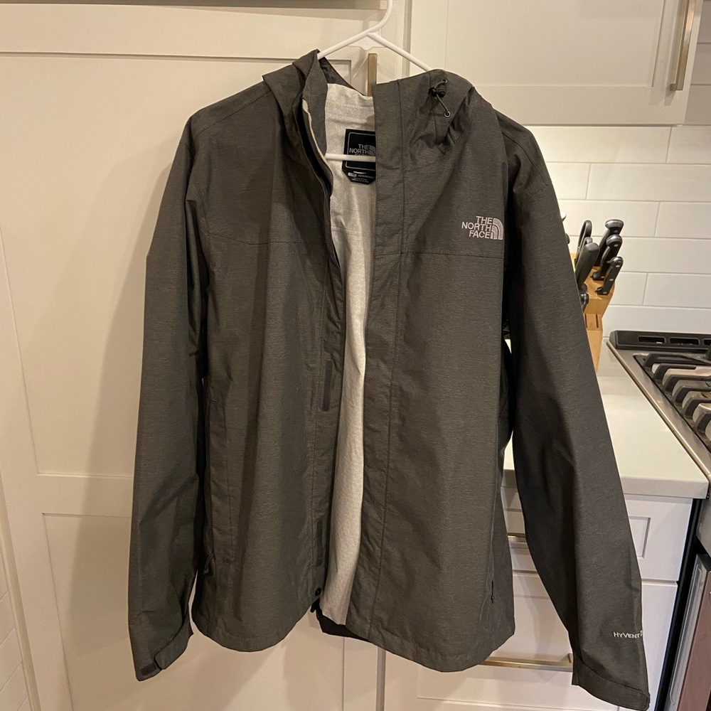 Men’s Northface Rain Jacket